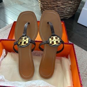 Tory Burch mini miller flip flop